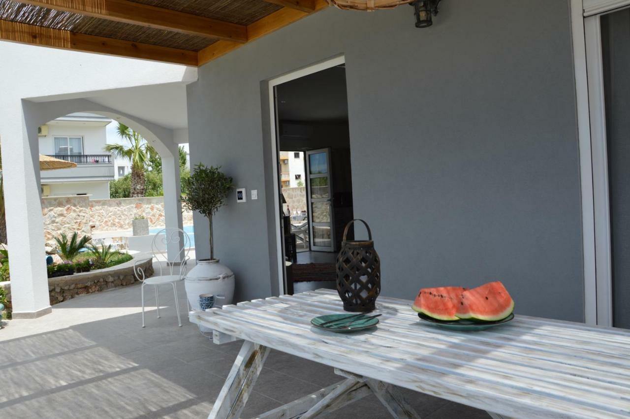 Kostas Studios Faliraki Extérieur photo